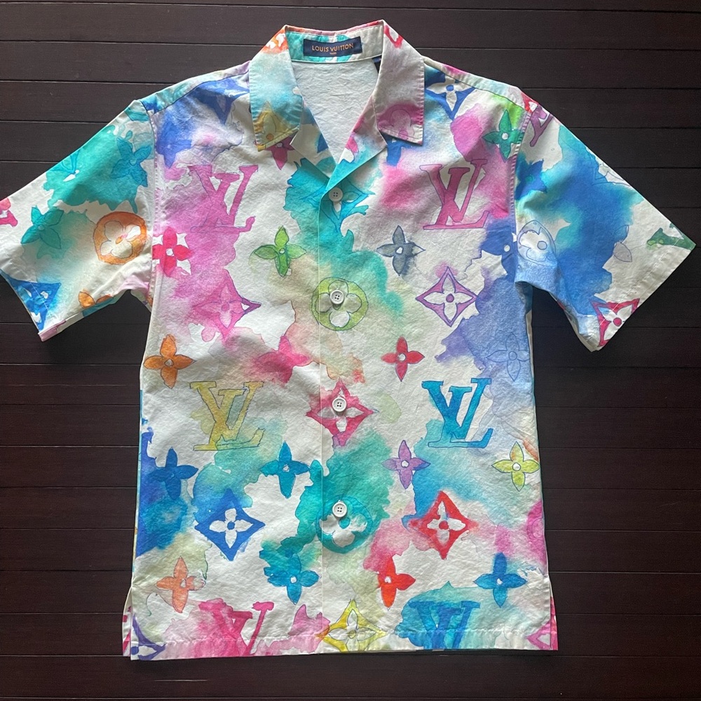 Authentic Mens Louis Vuttion Watercolor Button Up Shirt Size US (Small)